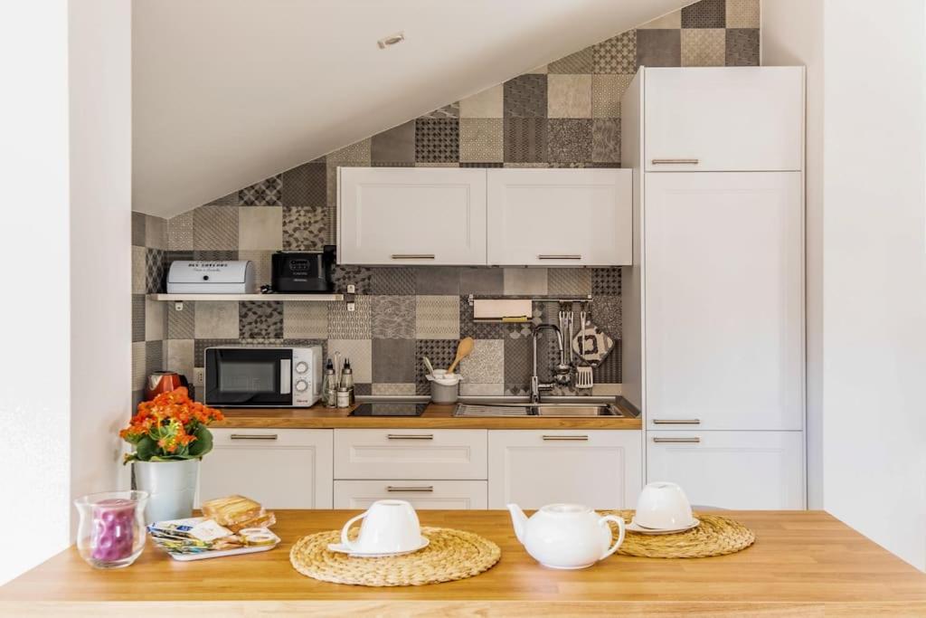 Apartmán Domus Coppola CTA Exteriér fotografie