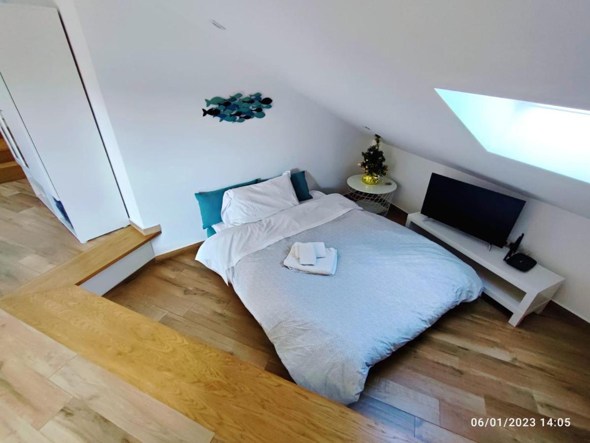 Apartmán Domus Coppola CTA Exteriér fotografie